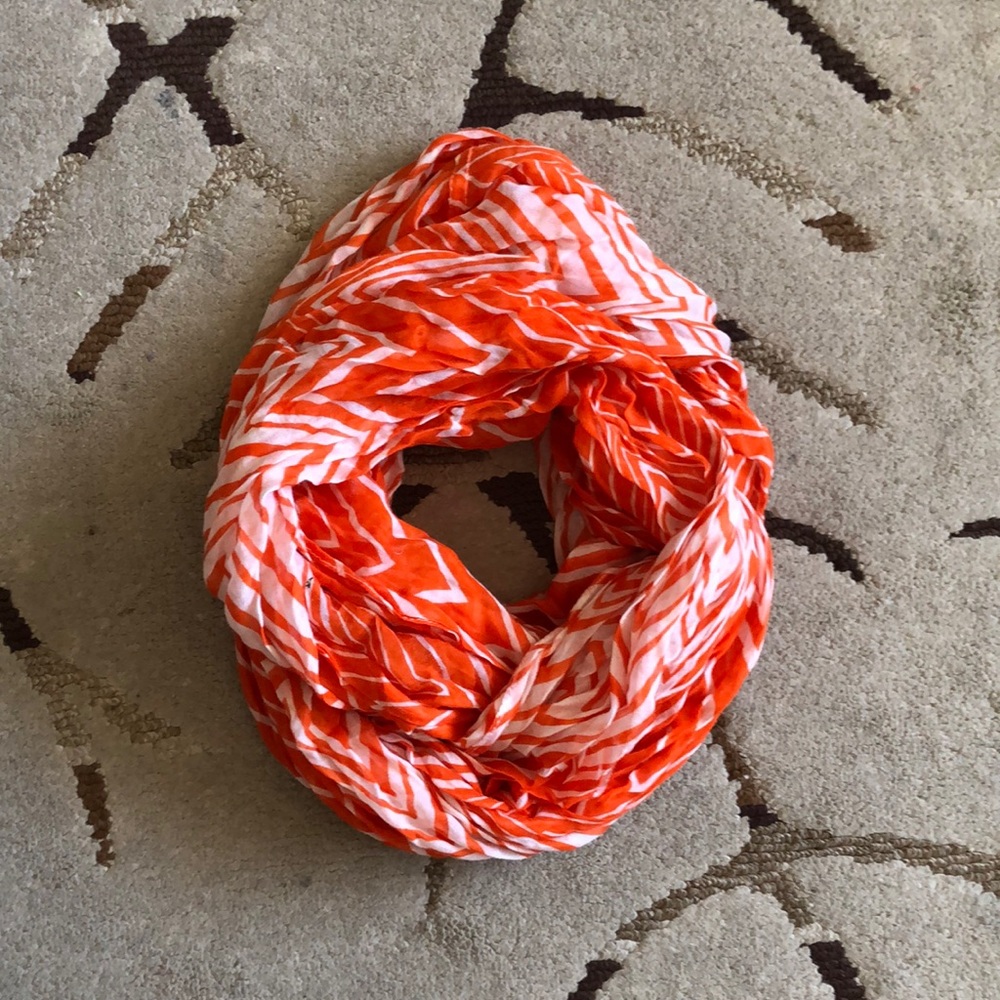 Infinity scarf - Picture 2 of 4